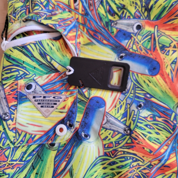 Rare Columbia PFG Swim Shorts with Bottle Opener Size 40 Bright multi color - Picture 6 of 7